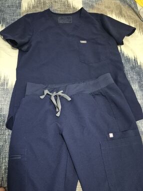FIGS Navy Scrub Set with Drawstring Waist